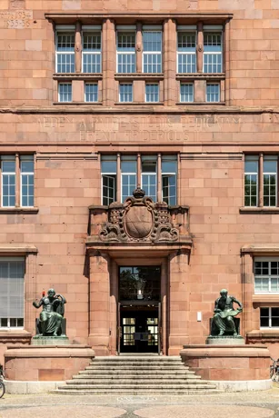 Albert-Ludwigs-Universität Freiburg im Breisgau – Freiburg im Breisgau, Universität, Kollegiengebäude I -- 2025 -- 8065